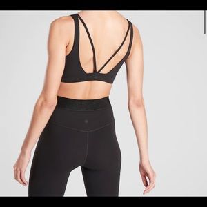 Athleta Exhale Bra D-DD+